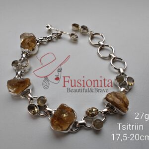 Hõbedast käekett, kus on vaheldumisi suuremad toortsitriinid ja väikesed lihvitud tsitriini