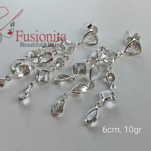 Kõrvarõngad kristallivihm Mäekristallidega rippuvad kõrvarõngad