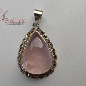 Roosa kvartsiga kulon filigraanse äärisega