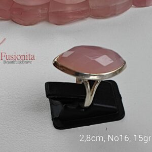 markiis roosa kvartsiga hõbesõrmus